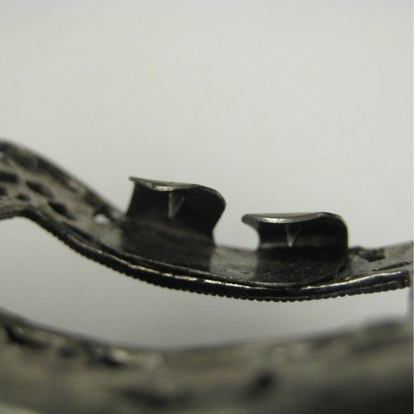 Musi Set 2 Vintage Shoe Dress Clips Fur Silvertone Buckle Filigree BENT - Picture 6 of 9